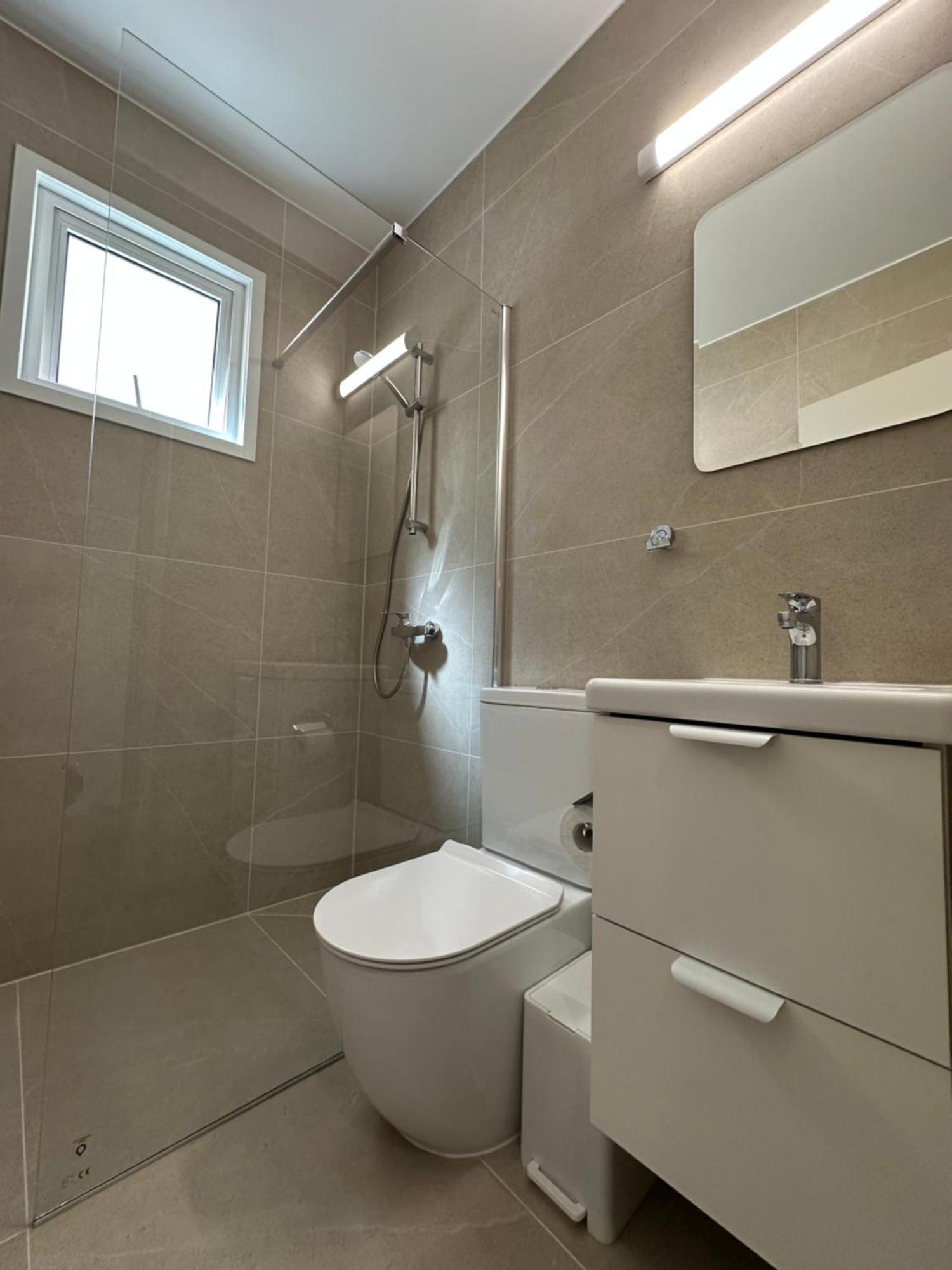 Olivia Mackenzie 2 Bedroom Flat With Pool 拉纳卡 外观 照片