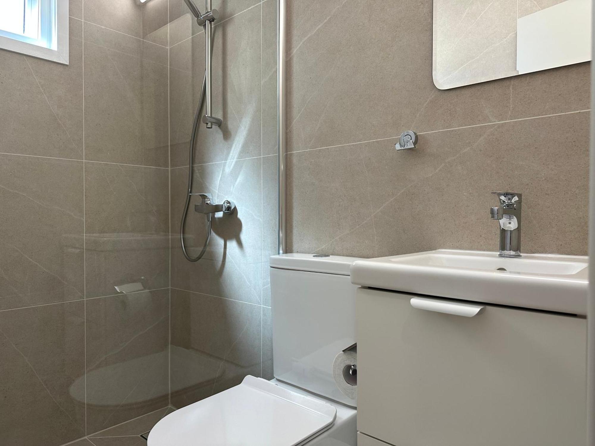 Olivia Mackenzie 2 Bedroom Flat With Pool 拉纳卡 外观 照片