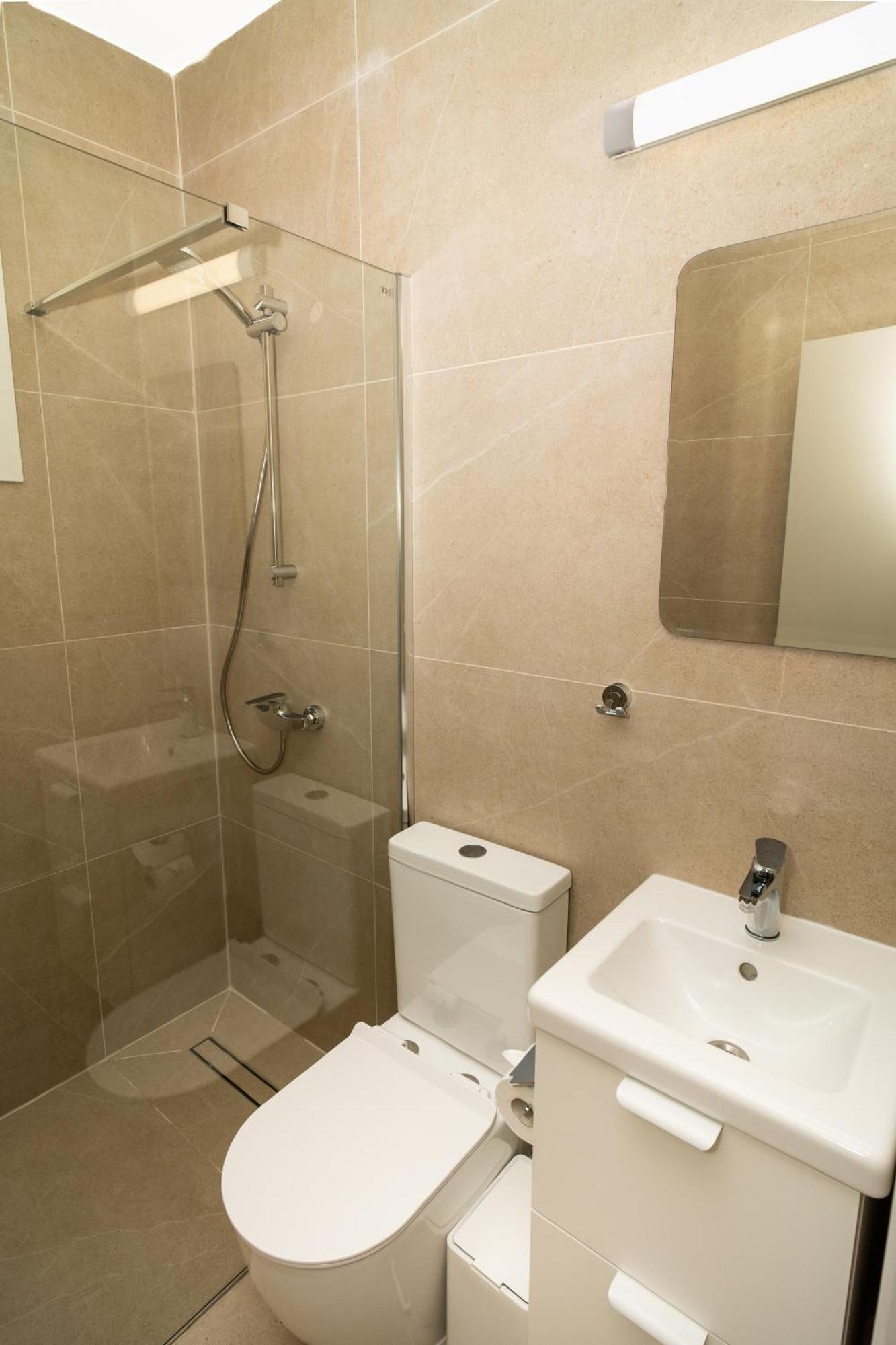 Olivia Mackenzie 2 Bedroom Flat With Pool 拉纳卡 外观 照片